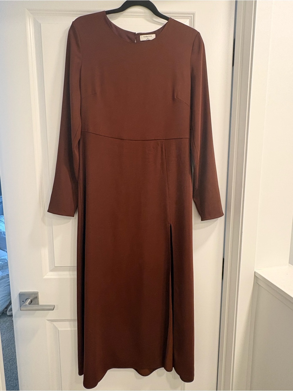 Aritzia Babaton Rust Brown Long Sleeve Midi Dress